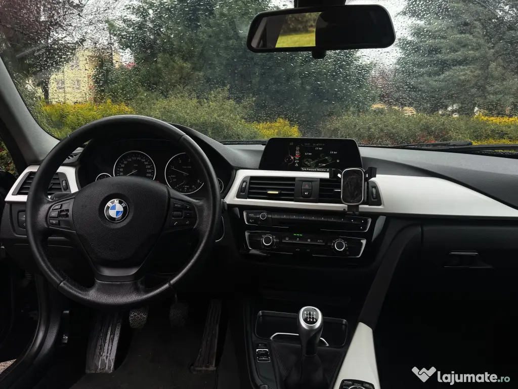 BMW Seria 3 -  2017 - Facelift 