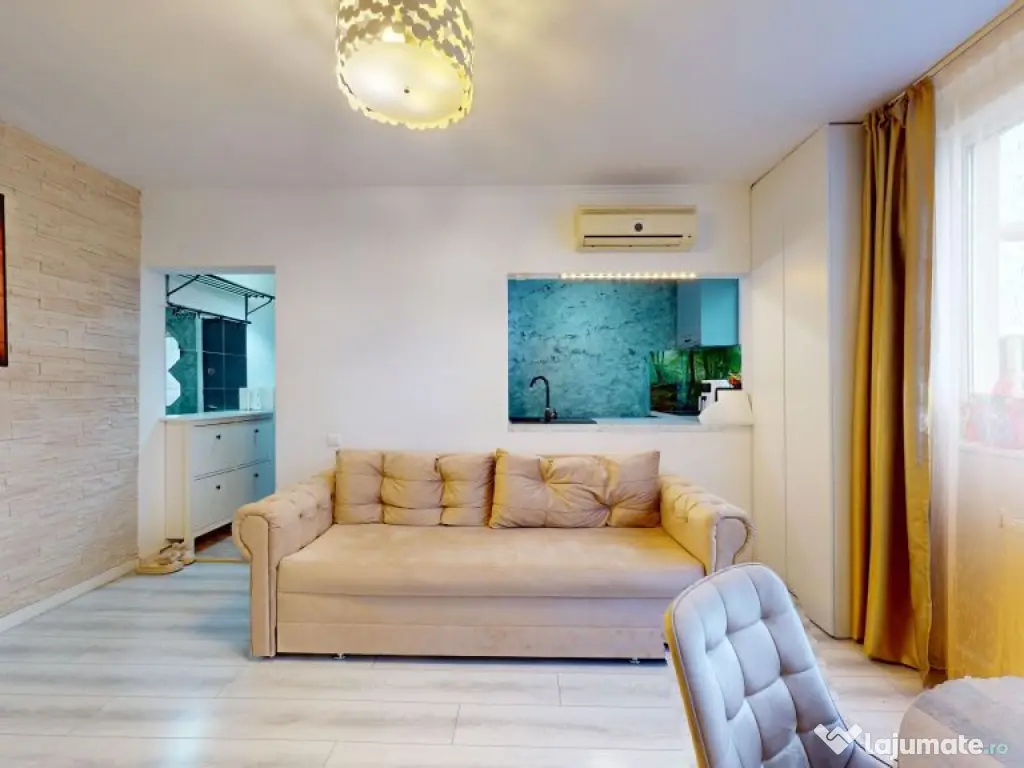 Apartament 4 camere superb Plaza