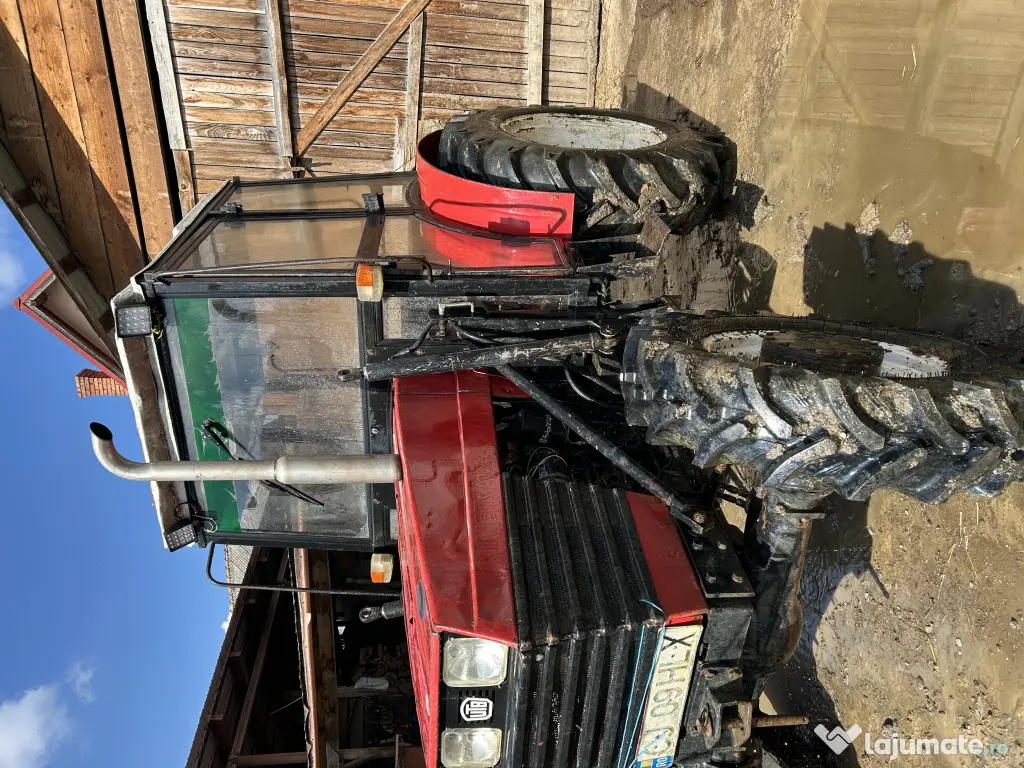 Vând Tractor UTB 453