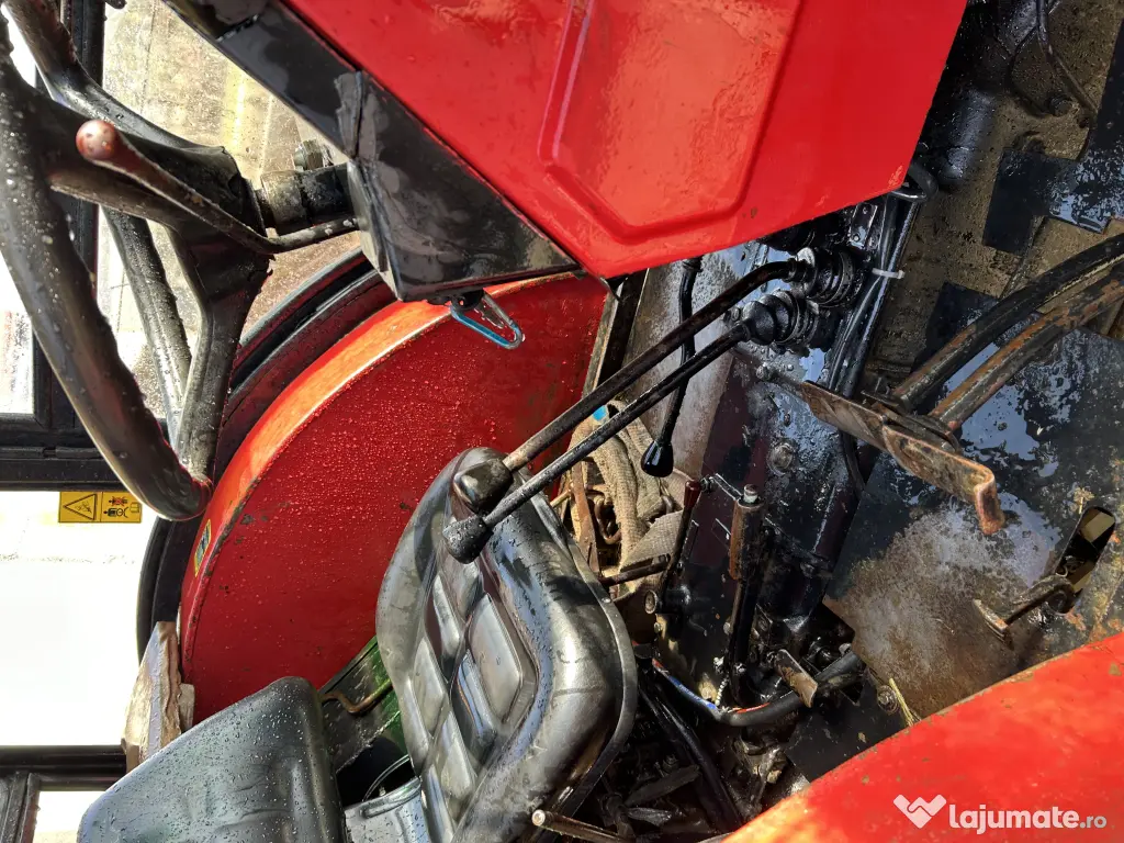 Vând Tractor UTB 453