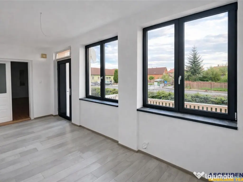 TUR 3D!In areal apreciabil,particulara casa cu 680 mp teren, 