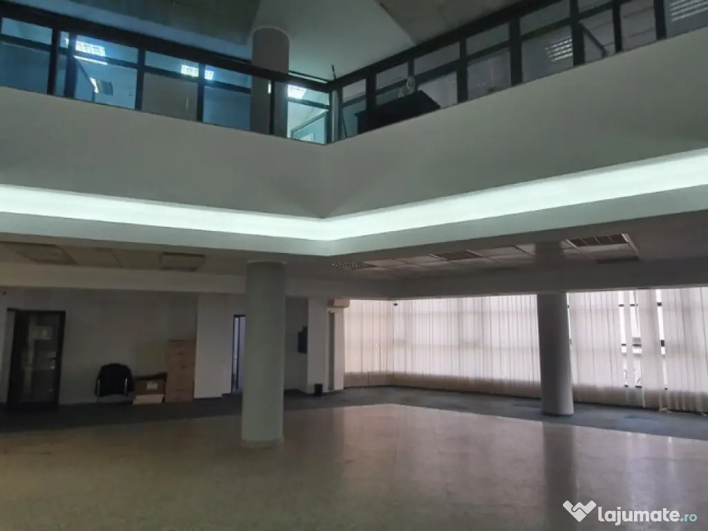 ULTRACENTRAL - cladire birouri, D+P+3E la 9 euro/mp/luna 