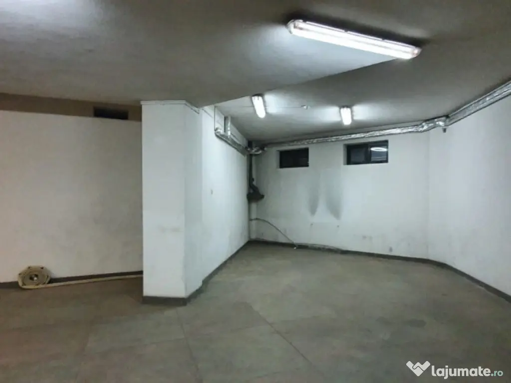 ULTRACENTRAL - cladire birouri, D+P+3E la 9 euro/mp/luna 