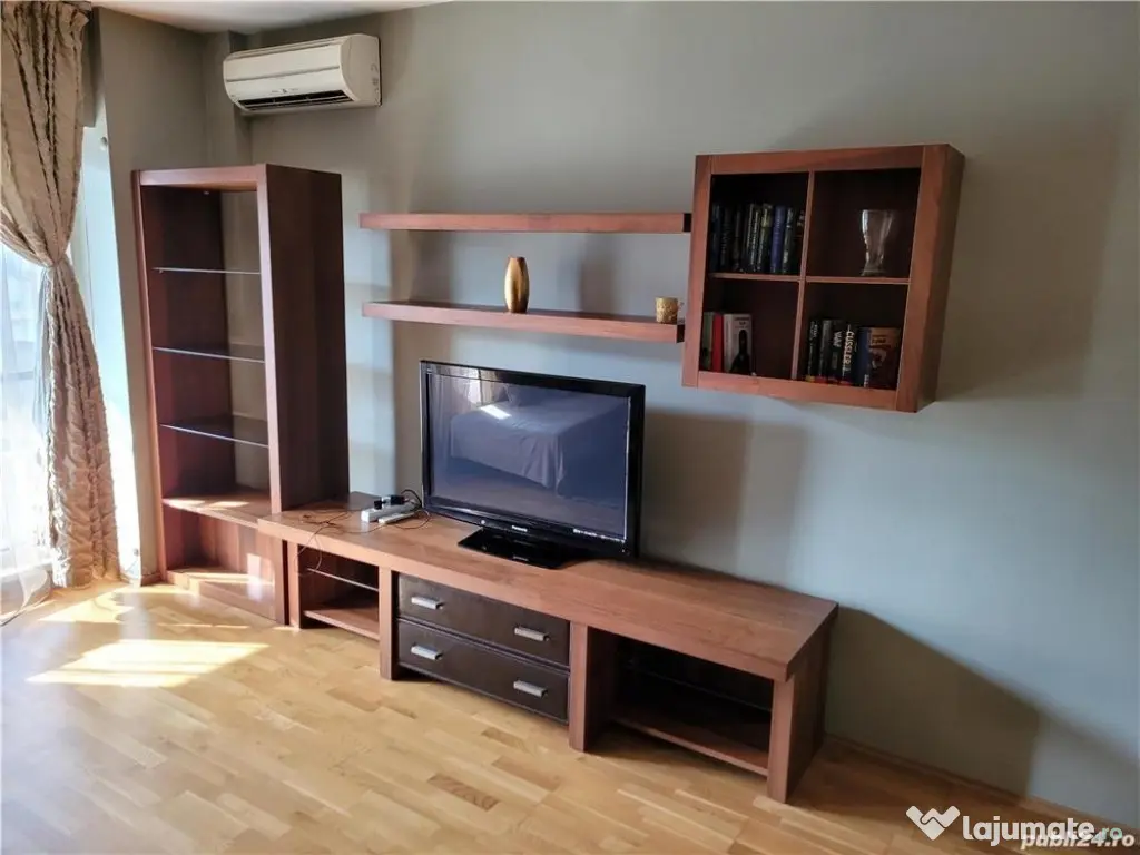 In Complexul New Town,zona Dristor-Baba Novac. 