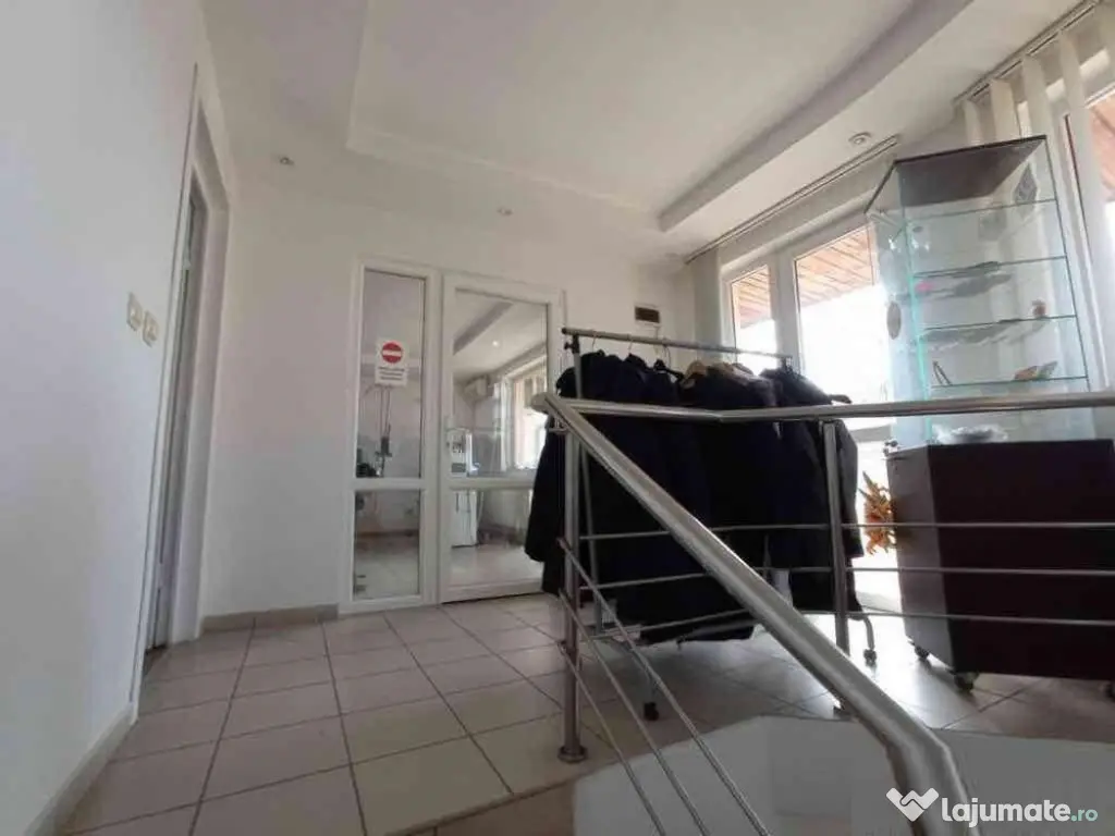 Mihai Bravu - Vitan vila 7 camere 