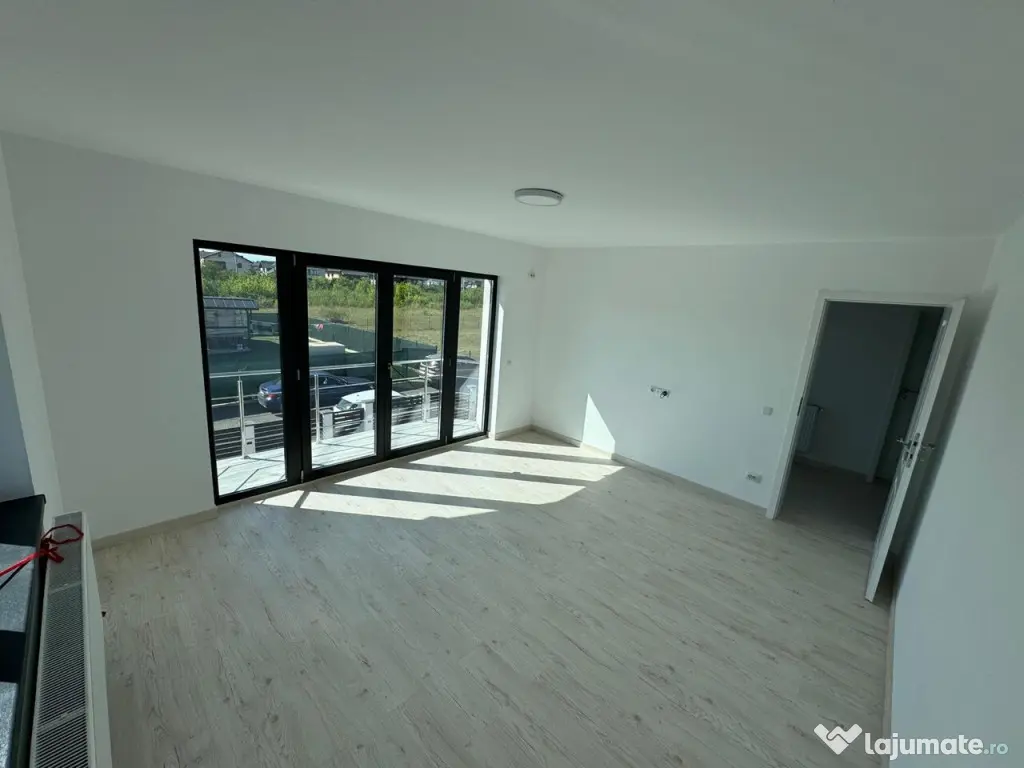 PAULESTI - vila 2024 , P+1E, Sc-174m , t=420mp - 220000 eur