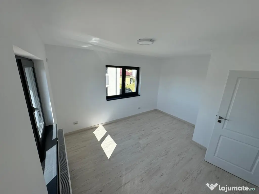 PAULESTI - vila 2024 , P+1E, Sc-174m , t=420mp - 220000 eur 