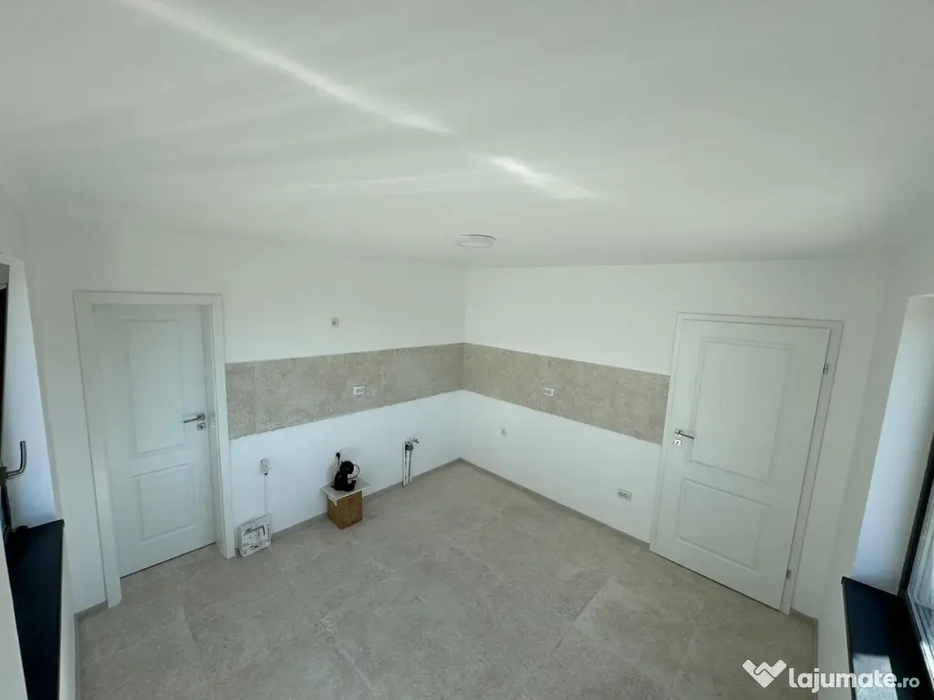 PAULESTI - vila 2024 , P+1E, Sc-174m , t=420mp - 220000 eur 