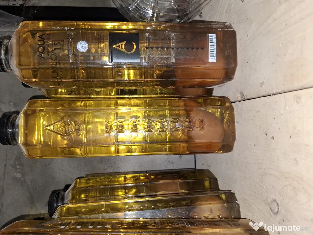 Palinca de gutui.palinca de pere 