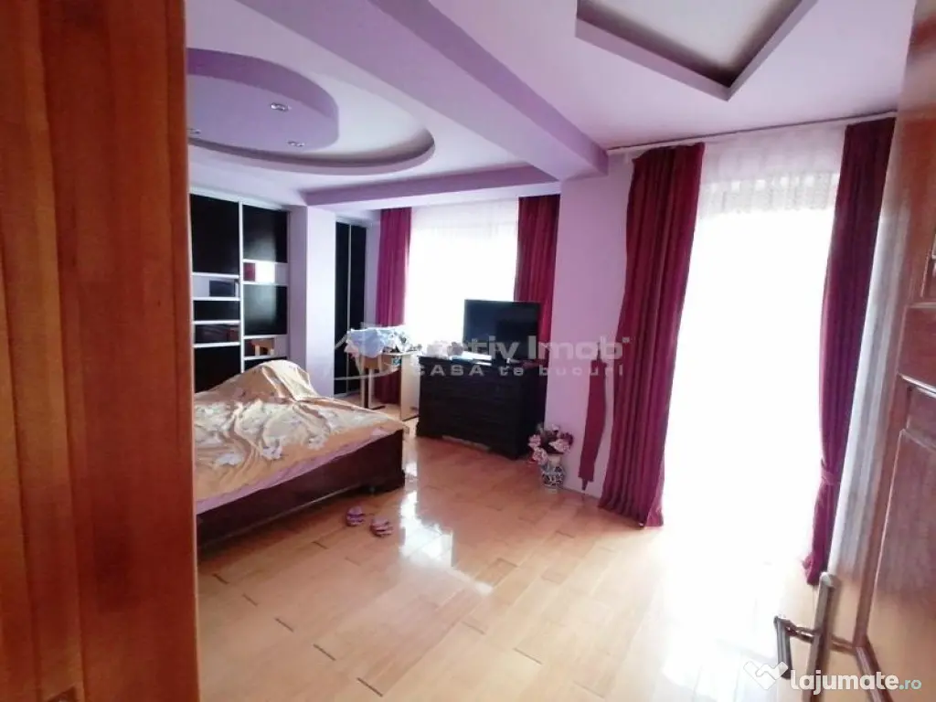 Casa- Vila - Prelungirea Ghencea-Bucuresti- 450000E- 660MP T