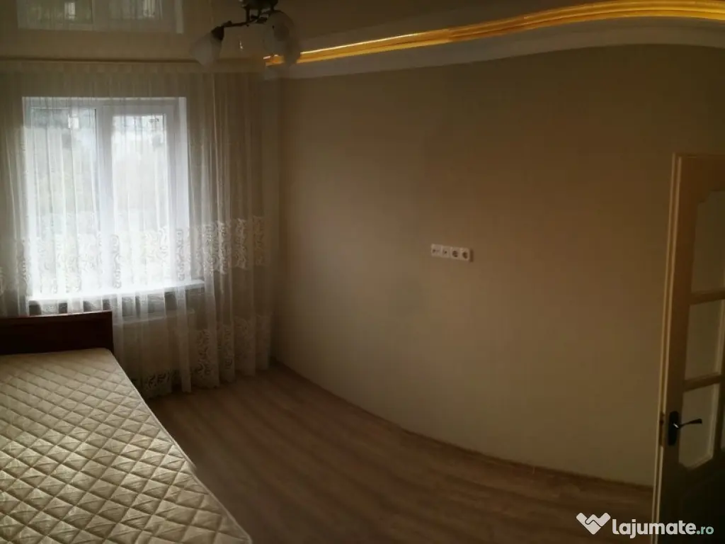 2 camerei n zona Giroc