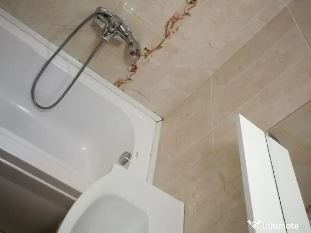 2 camerei n zona Giroc