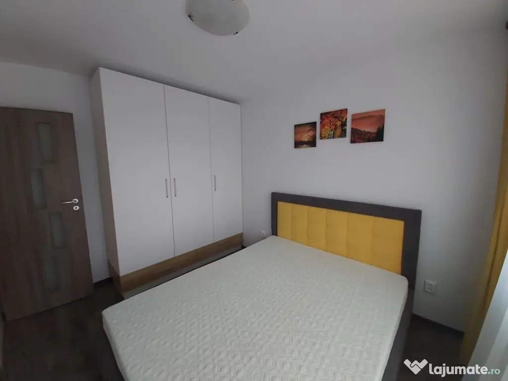 1 camera zona Lipovei