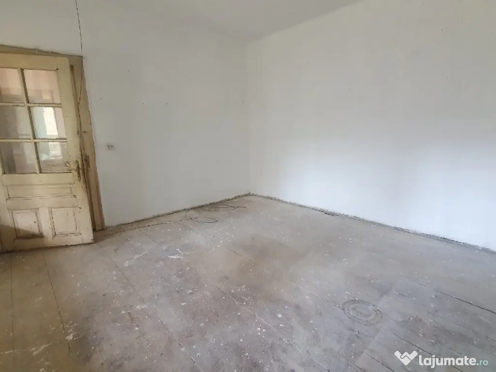 Teren cu casa veche in Zadareni - ID : RH-37250-property