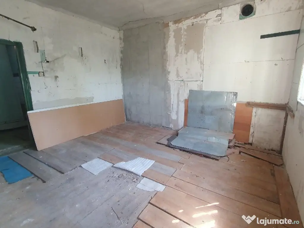 Teren cu casa veche in Zadareni - ID : RH-37250-property