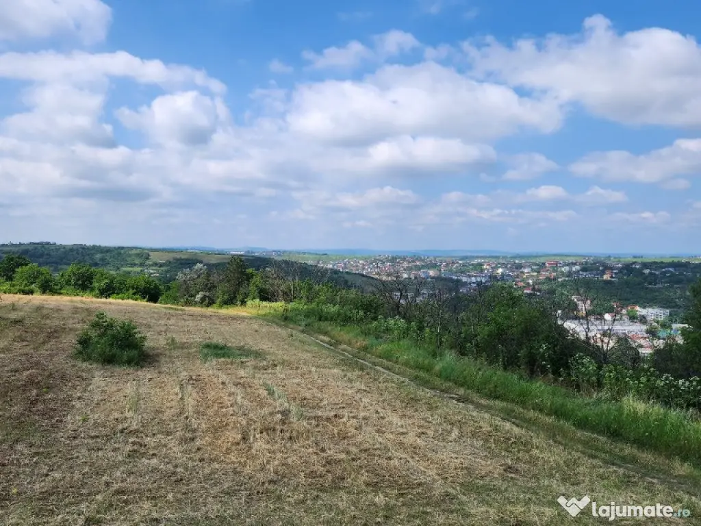 Oportunitate Bucium:- Construire locuinte colective S+D+P+2+3R 