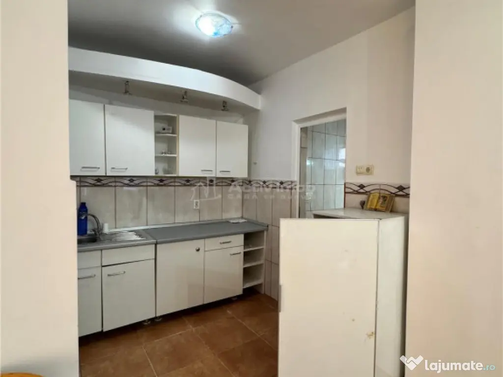 Casa - Ulpia - 2 anexe 