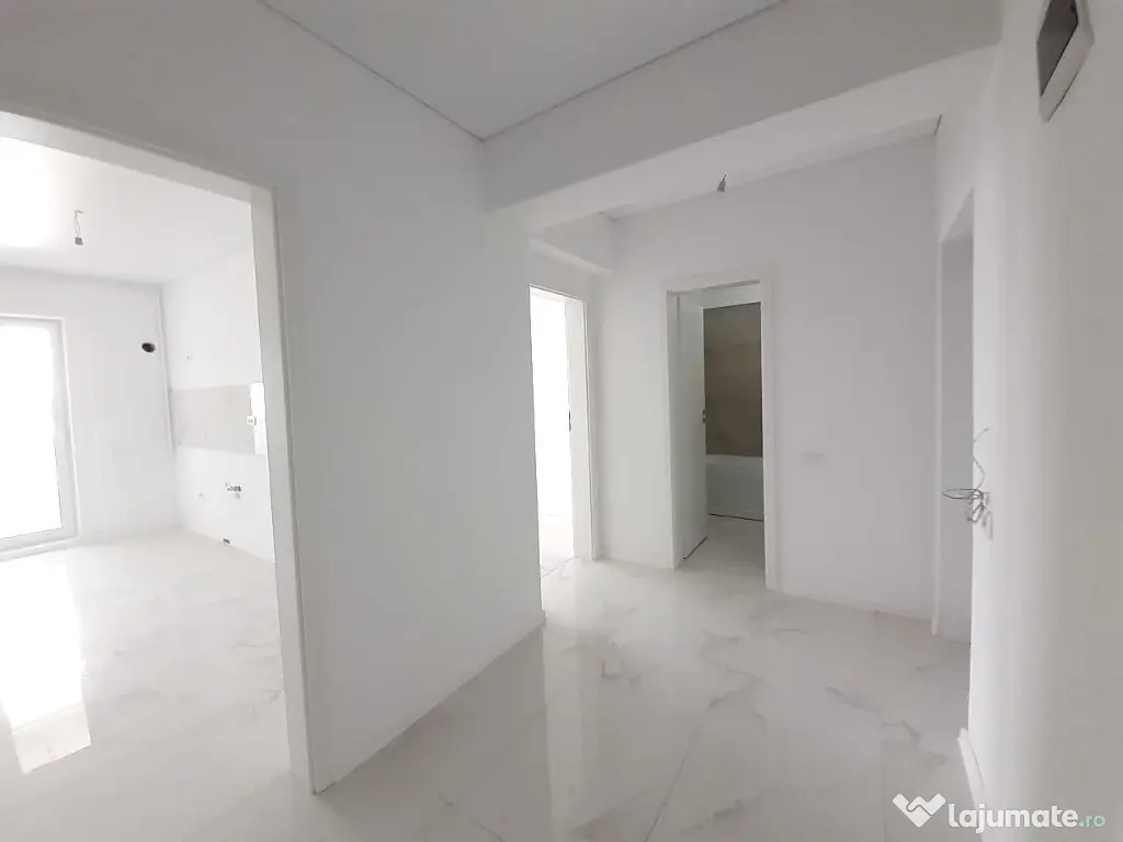 Garsoniera decomandata 46 mp 