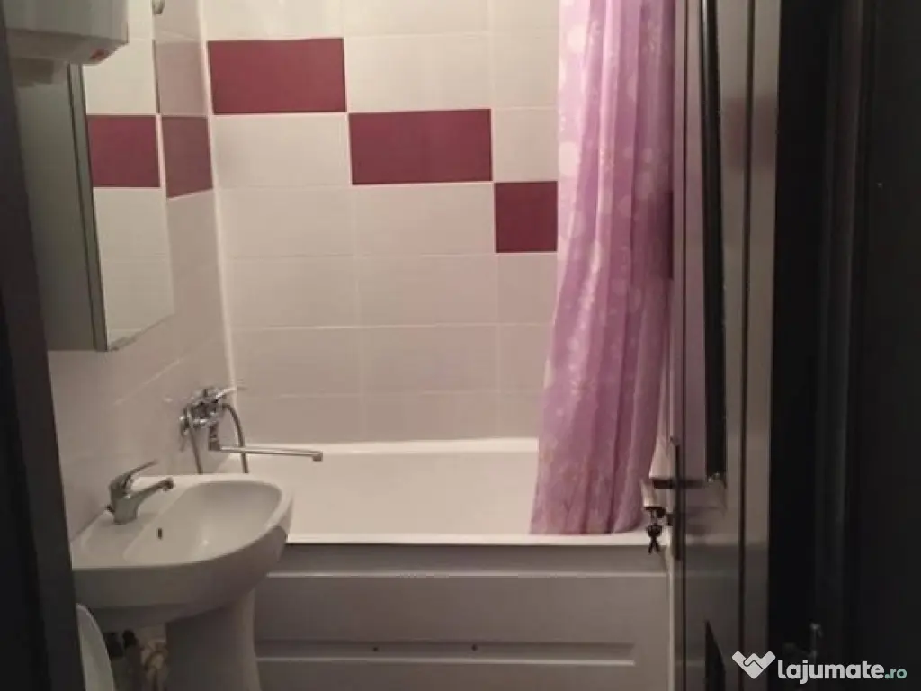 Inchiriere un apartament recent renovat