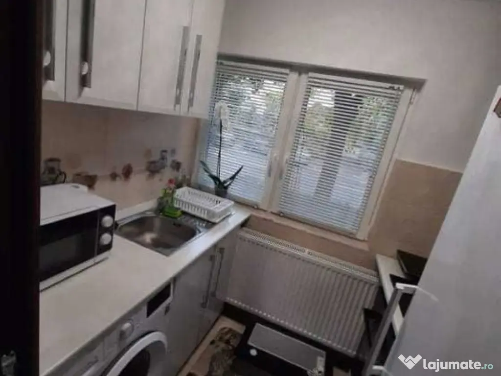 Garsoniera de inchiriat