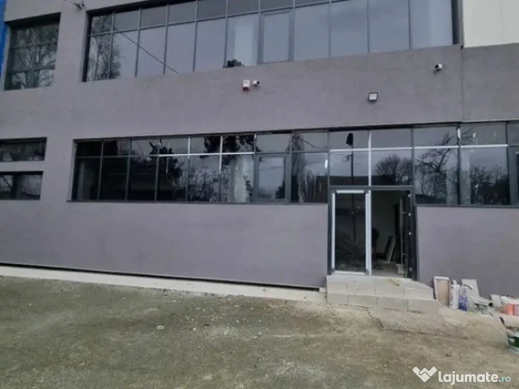 Hala 1800 mp renovată - Zona Industriala