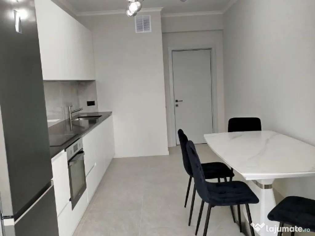 Apartament doua camere in Andrei Muresanu de inchiriat 