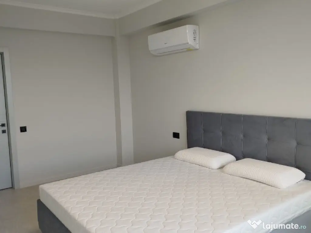 Apartament doua camere in Andrei Muresanu de inchiriat 