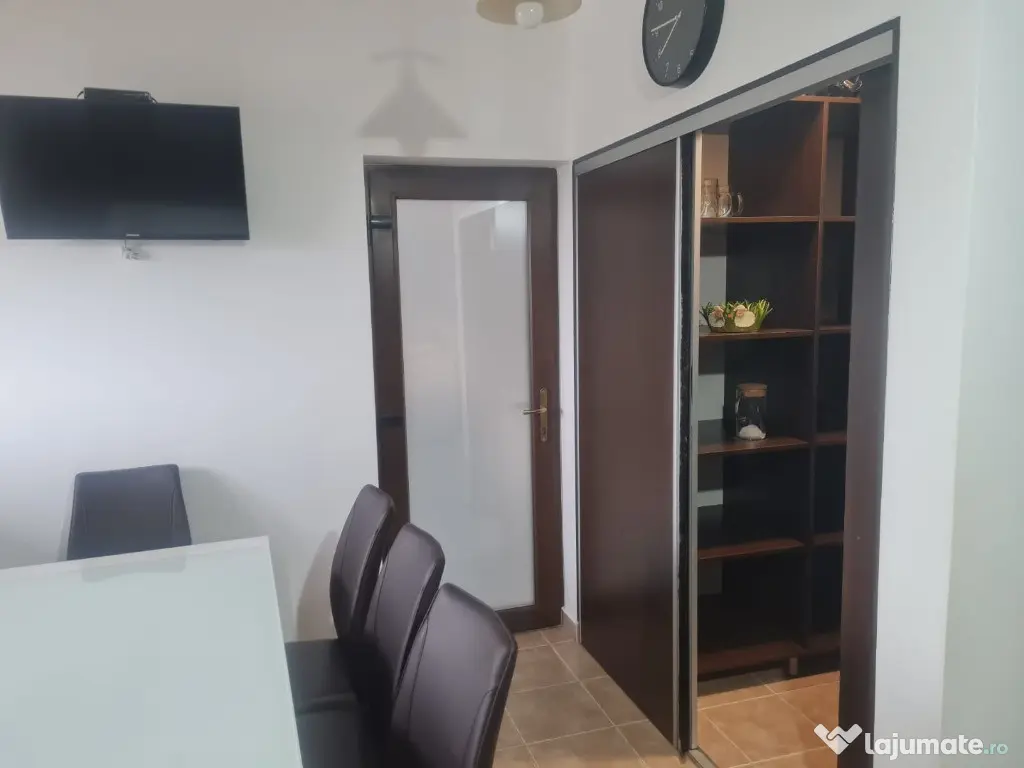 Vila 5 camere in comuna Berceni zona centrala