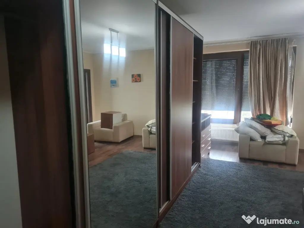 Vila 5 camere in comuna Berceni zona centrala