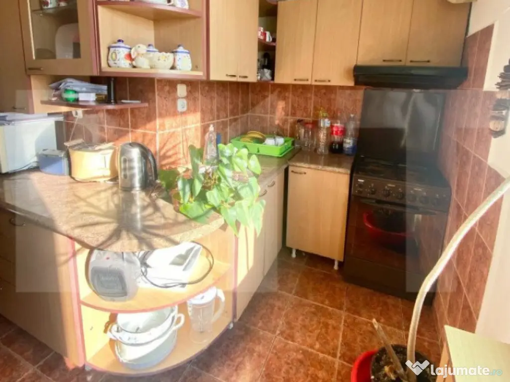 Apartament de 3 camere, tip D, luminos si spatios, in zona B 