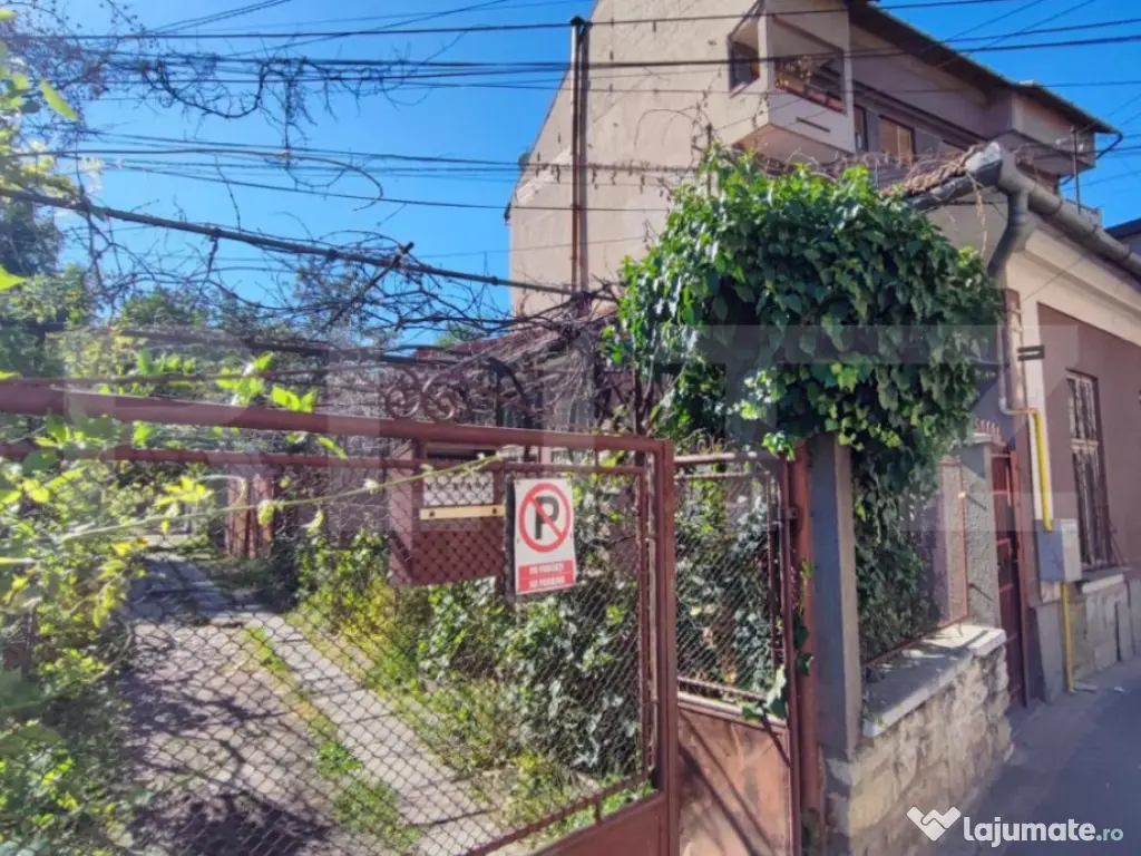 Oportunitate! Casa renovabila, 54mp, teren de 223mp, curte c