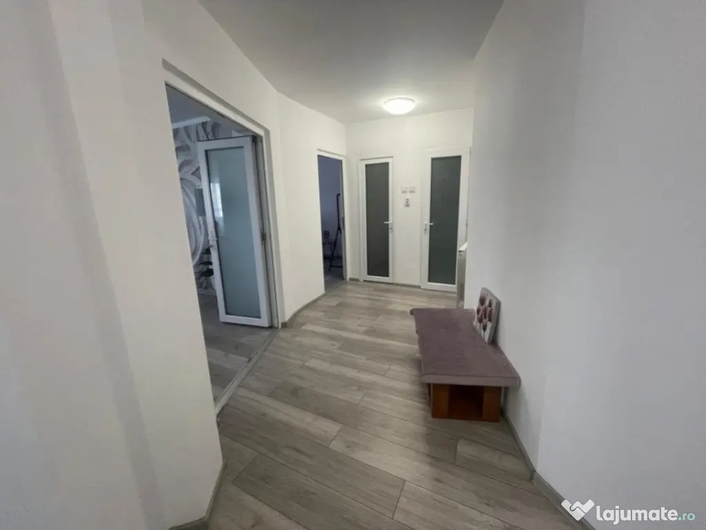 Apartament 3 camere+parcare, 81mp utili, zona Unirii 