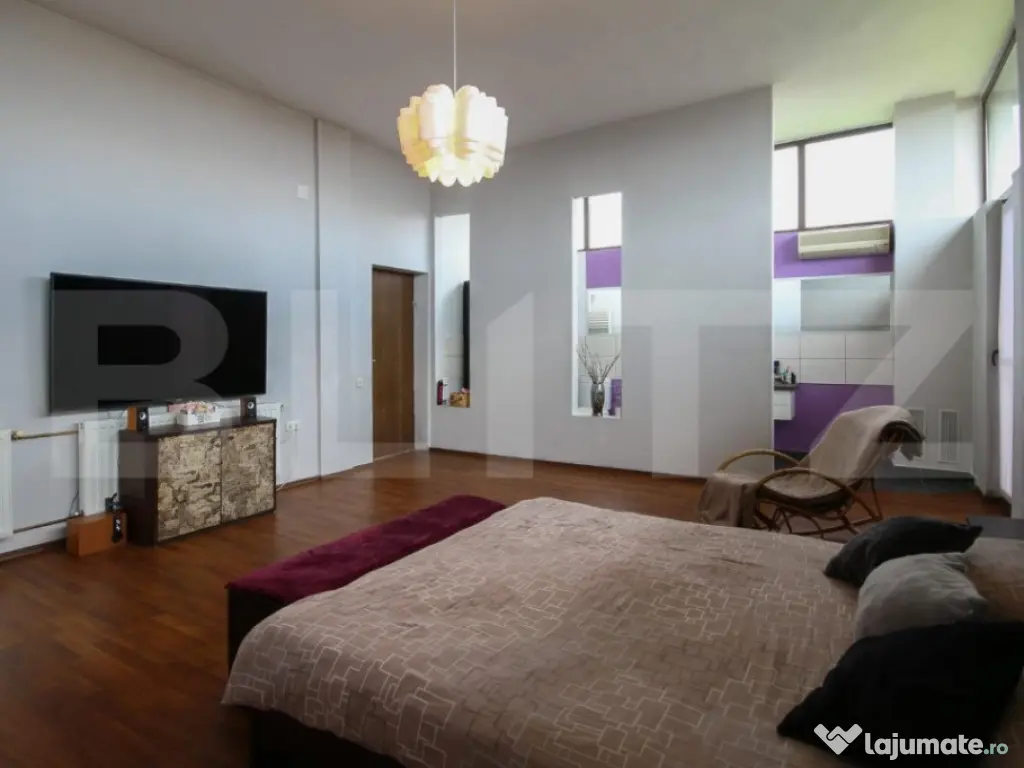 Villa deosebita, 5 camere, 400mp, cartierul Horgosa