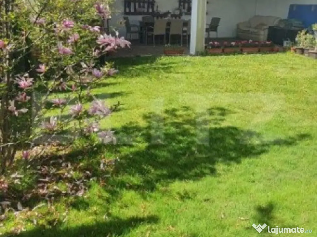 Villa deosebita, 5 camere, 400mp, cartierul Horgosa