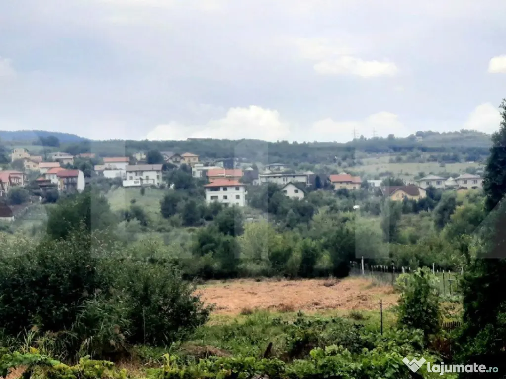 Reducere de pret!Teren intravilan, suprafata de 2506 mp, inc