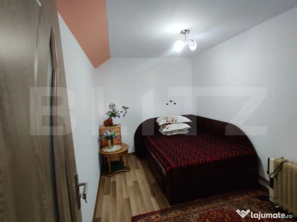 Apartament spatios in vila situat in Codlea