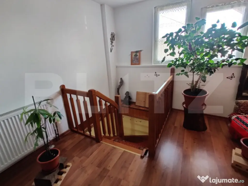 Apartament spatios in vila situat in Codlea