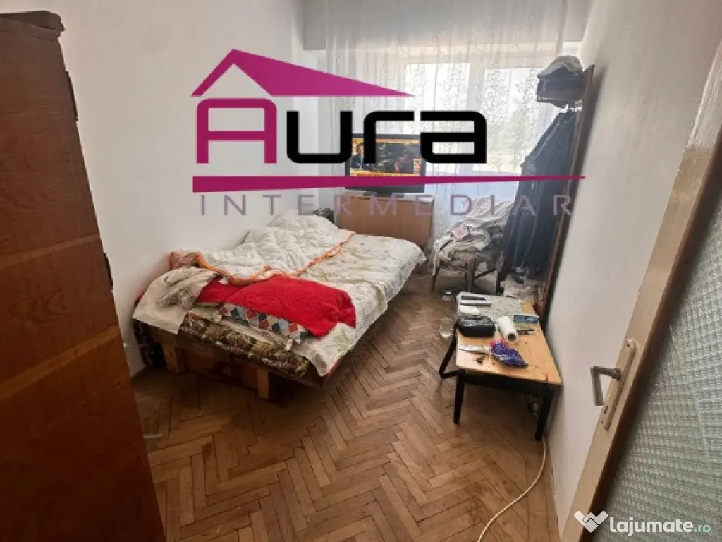 Apartament 4 camere zona Piata Noua 