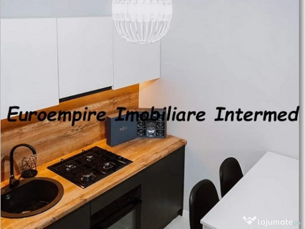 Vila 4 camere de inchiriat zona Mamaia Nord 