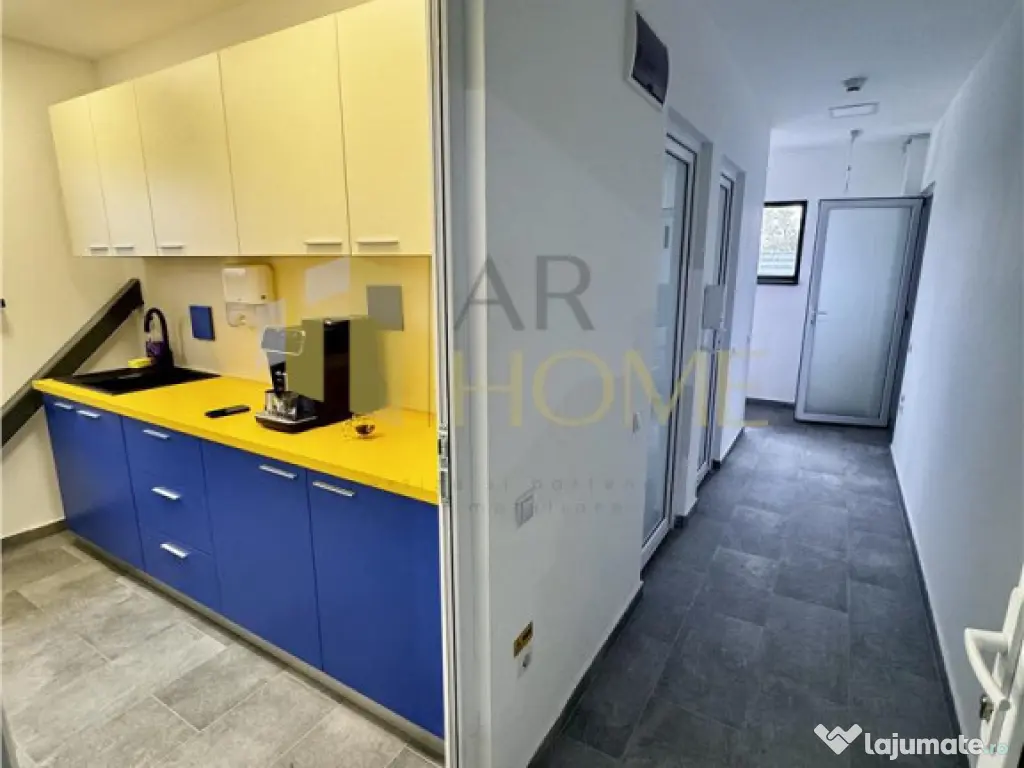 Hala industriala cu platforma betonata, in Paulestii Noi, a 