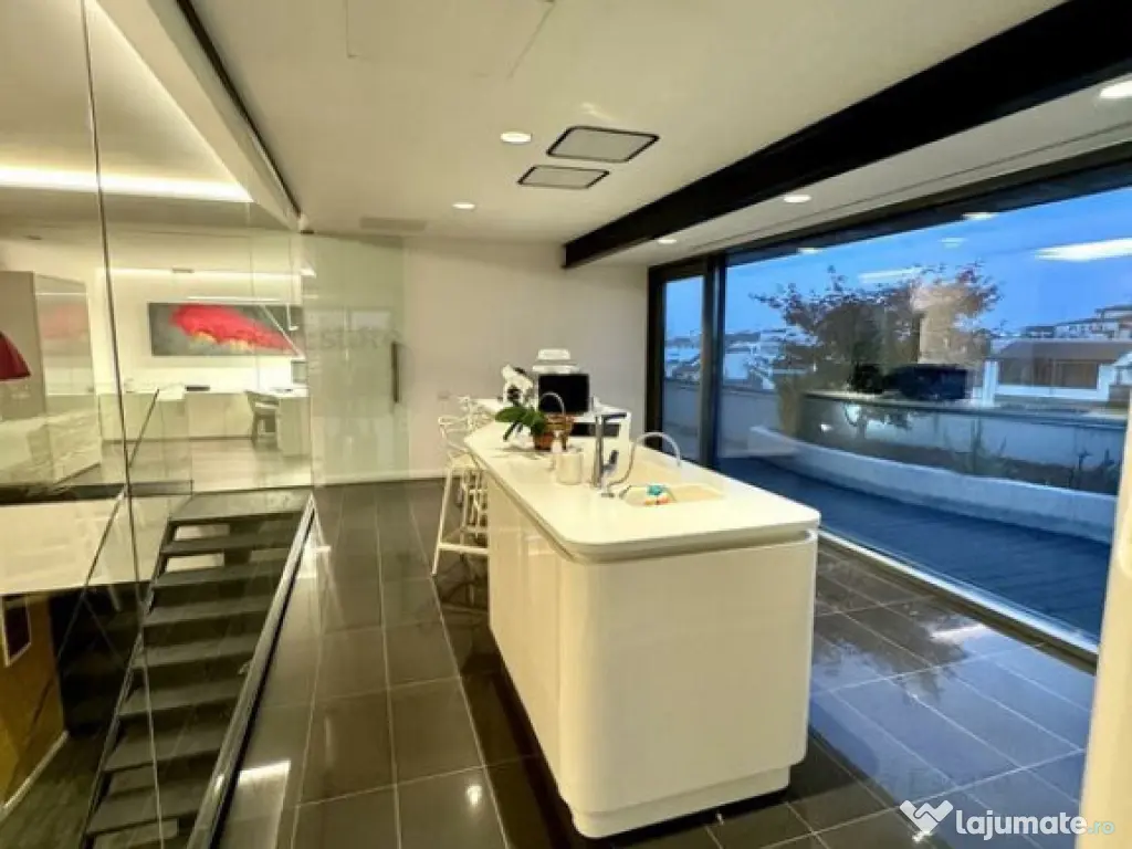 Descopera Luxul: Penthouse 414 mp în Cartierul Francez 