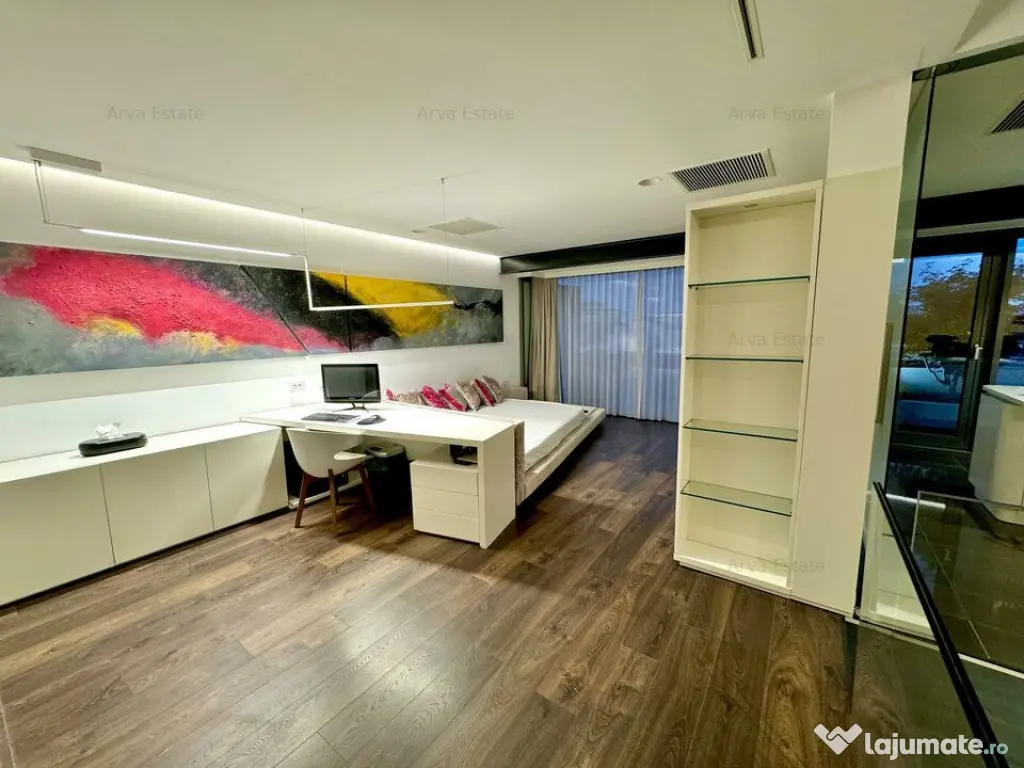 Descopera Luxul: Penthouse 414 mp în Cartierul Francez 