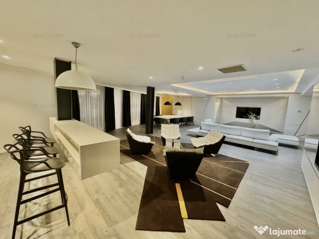 Descopera Luxul: Penthouse 414 mp în Cartierul Francez 