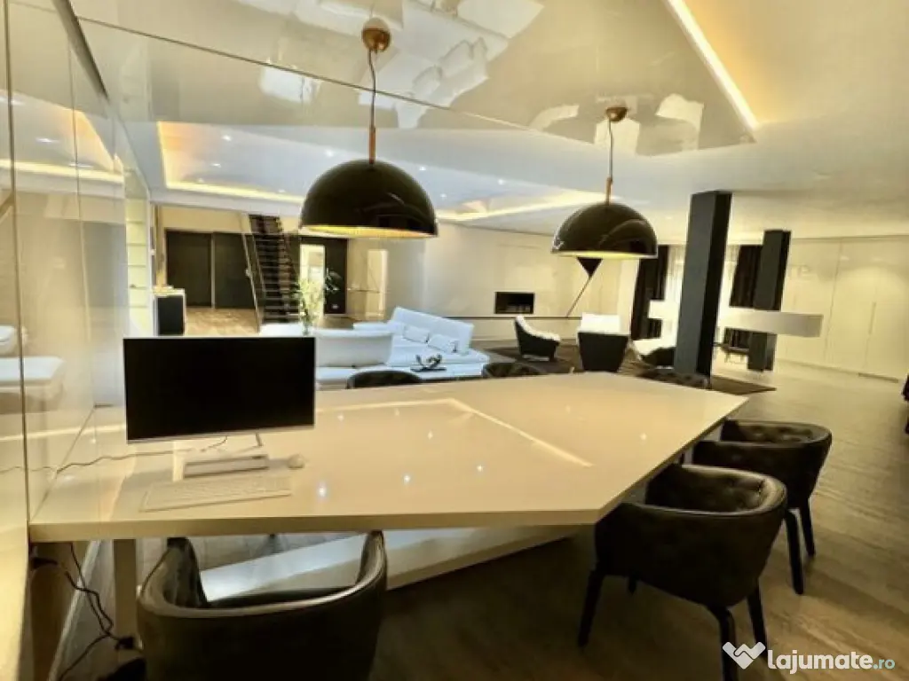 Descopera Luxul: Penthouse 414 mp în Cartierul Francez 