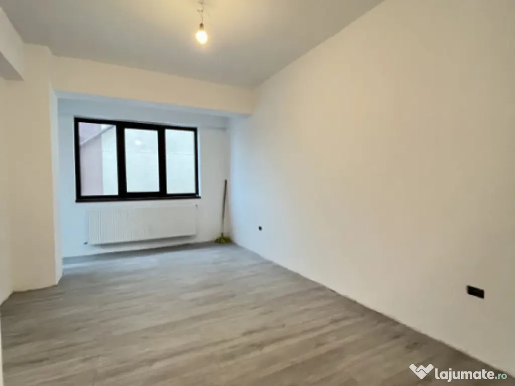 Apartament decomandat 3 camere -Compozitori 