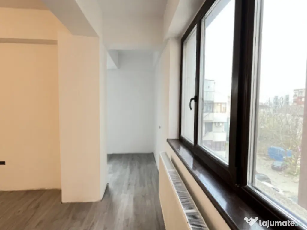 Apartament decomandat 3 camere -Compozitori 