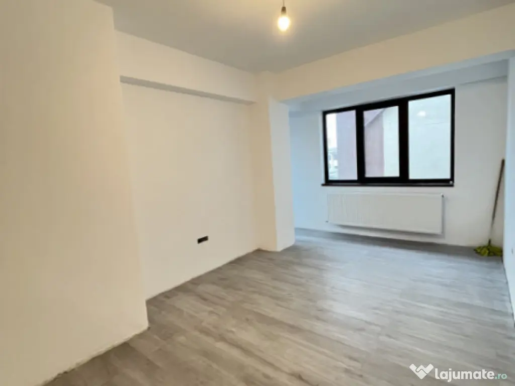 Apartament decomandat 3 camere -Compozitori 