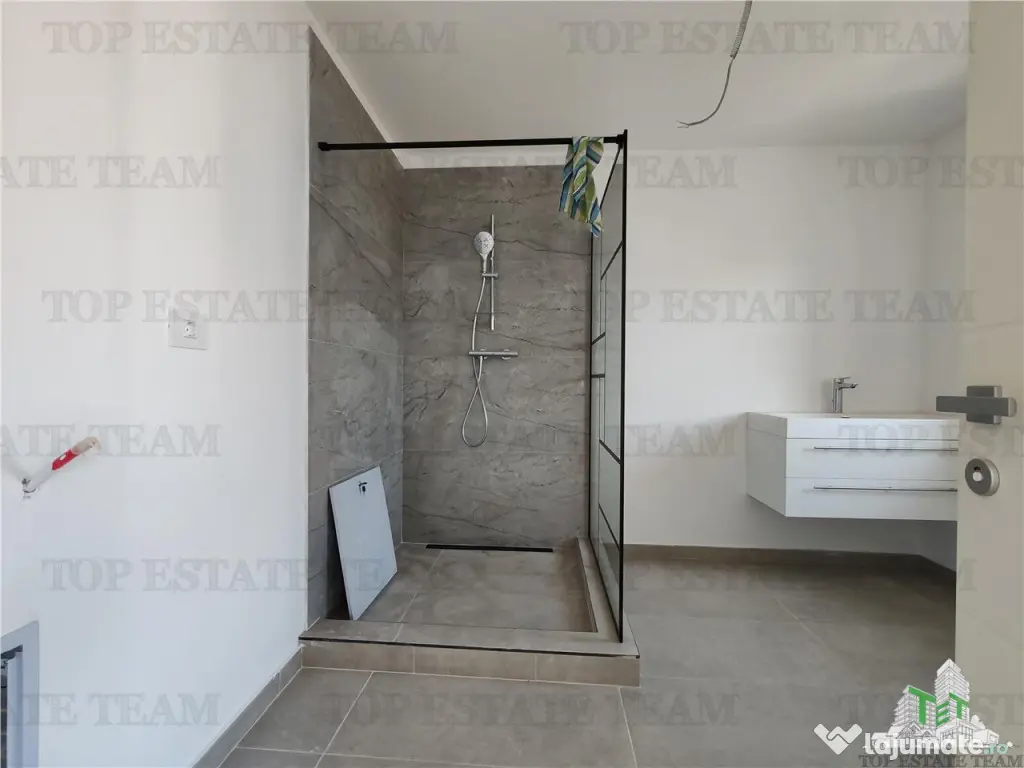 Casa moderna si eleganta - Teren 700mp