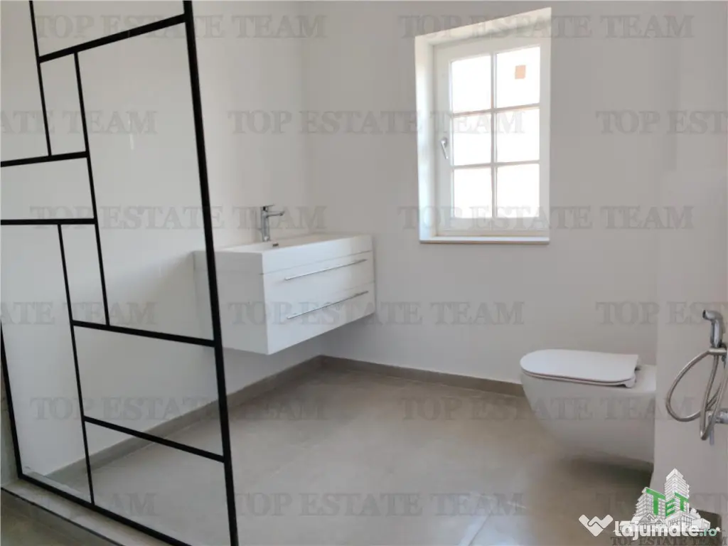 Casa moderna si eleganta - Teren 700mp