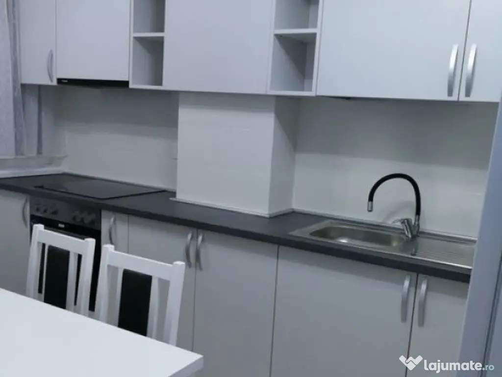 Garsoniera zona Calea Calarasilor 